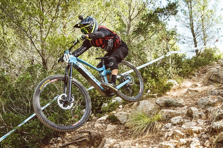 Emanuel Pombo no pódio em Barcelona