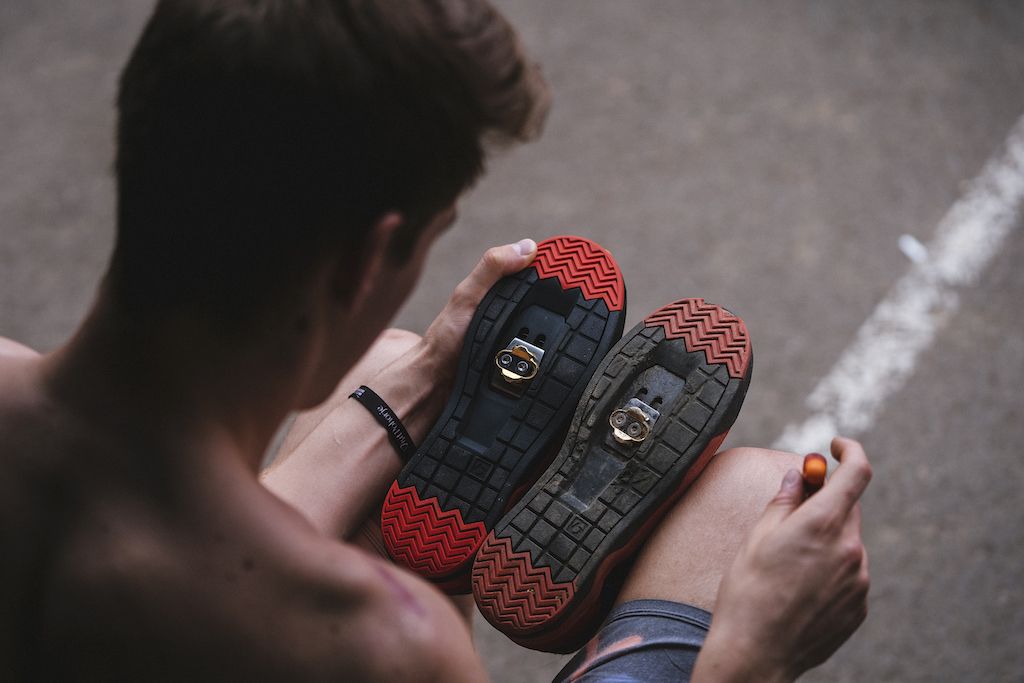 Bontrager apresenta novos sapatos Rally para Enduro e Downhill