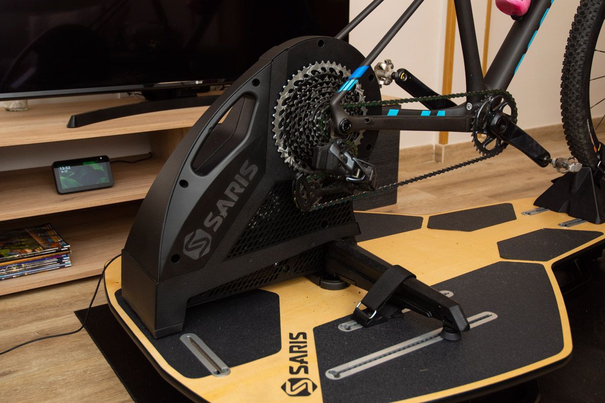 Treinar em casa com o rolo Saris