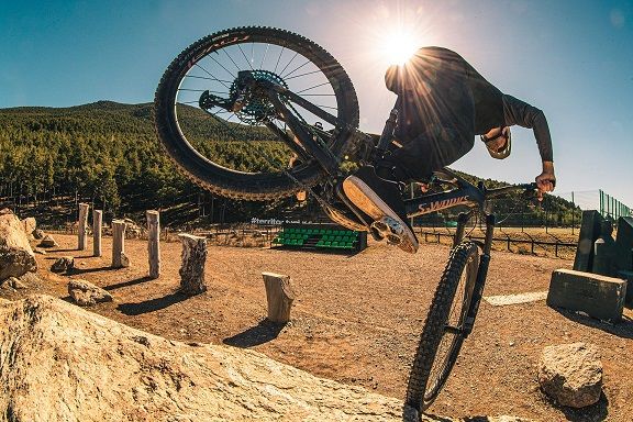 Toni Bou é o mais recente embaixador da Specialized