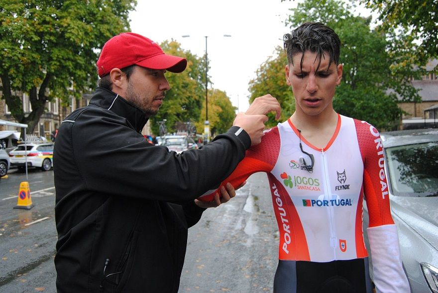 João Almeida travado por queda nos Mundiais de estrada