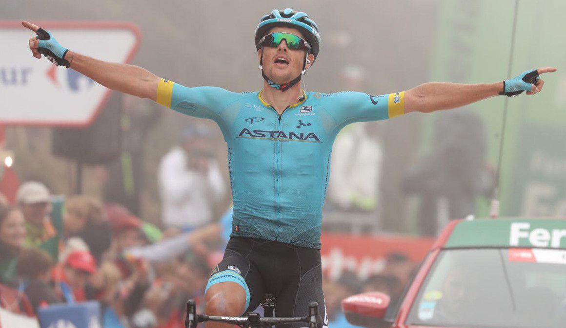 Vuelta: Fuglsang ganha em La Cubilla numa etapa decepcionante