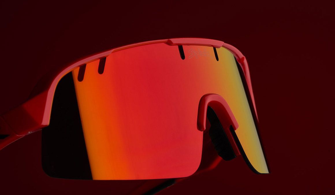 Spiuk apresenta novos óculos Skala com design retro