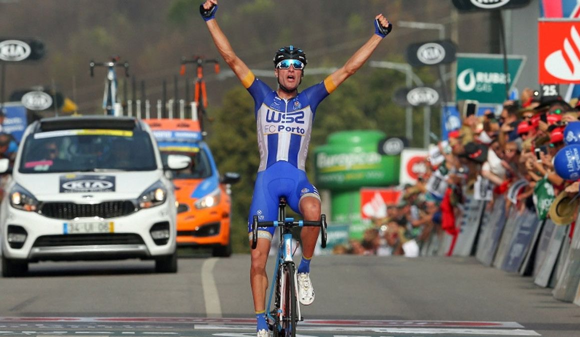 Raúl Alarcón, suspenso provisoriamente pela UCI