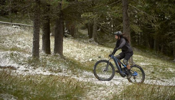 giant trance x advanced e 2022 2 giant trance x advanced e 2022 2