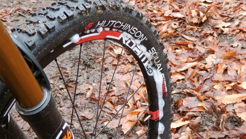 4 dicas para selar convenientemente um pneu tubeless