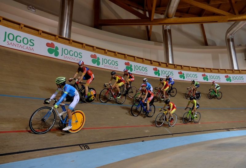 Encerramento da época de pista com corridas empolgantes