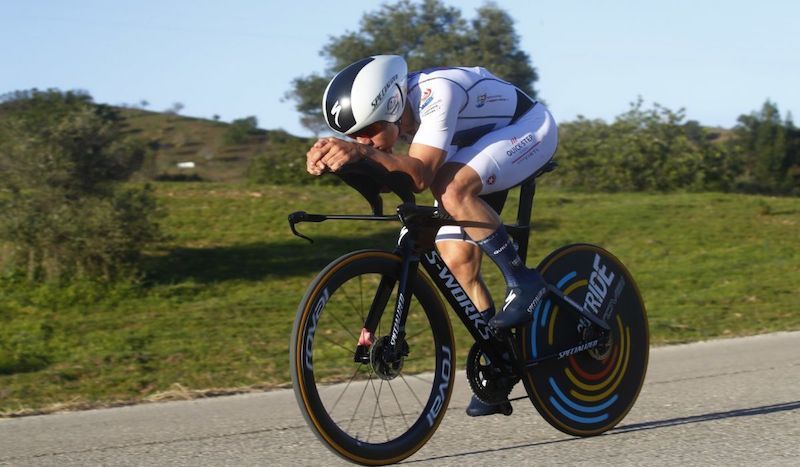 Volta ao Algarve: Remco Evenepoel fulmina no contrarrelógio e veste a amarela