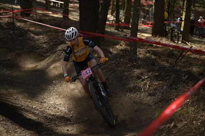 Ana Santos e Maximilian Foidl vencem primeira ronda da Taça de XCO