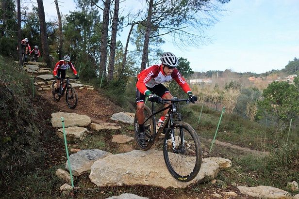 Quatro lusos estarão na etapa de Marselha da UCI Junior Series em XCO