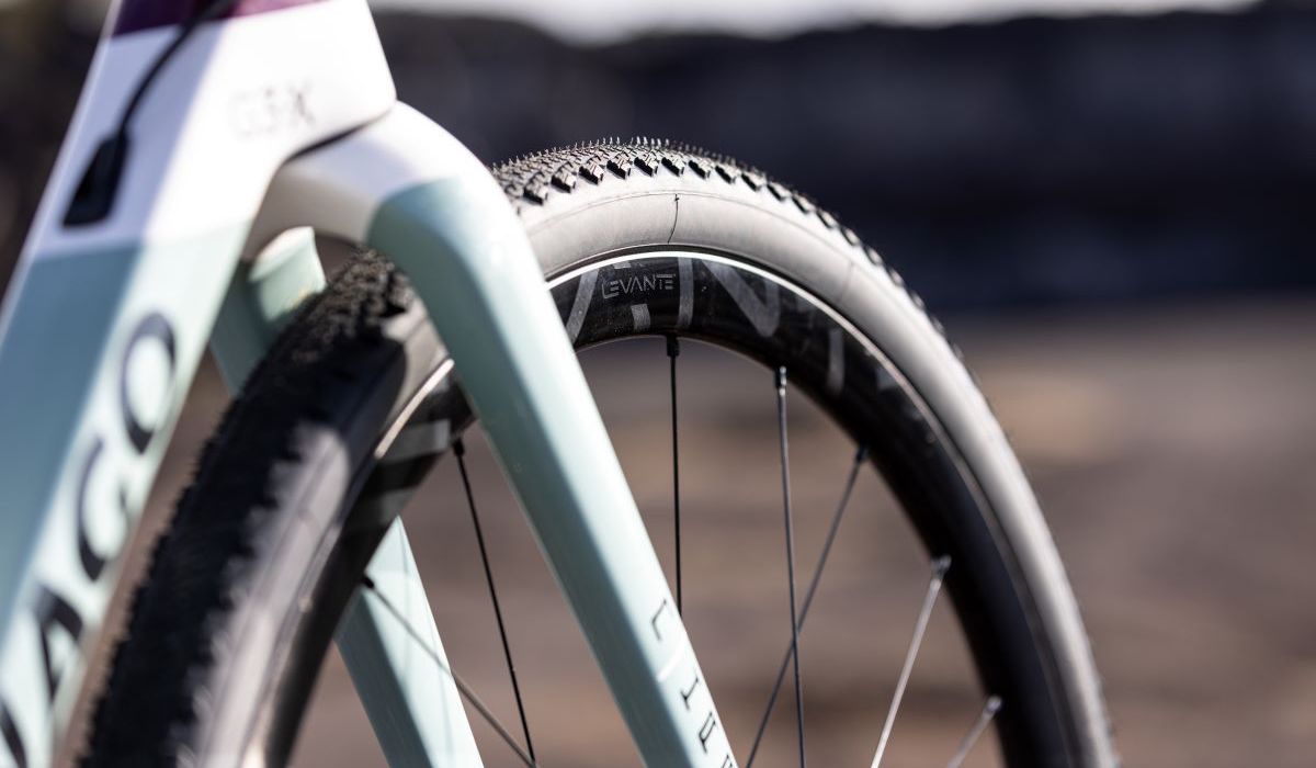 Levante, as novas rodas para gravel da Campagnolo