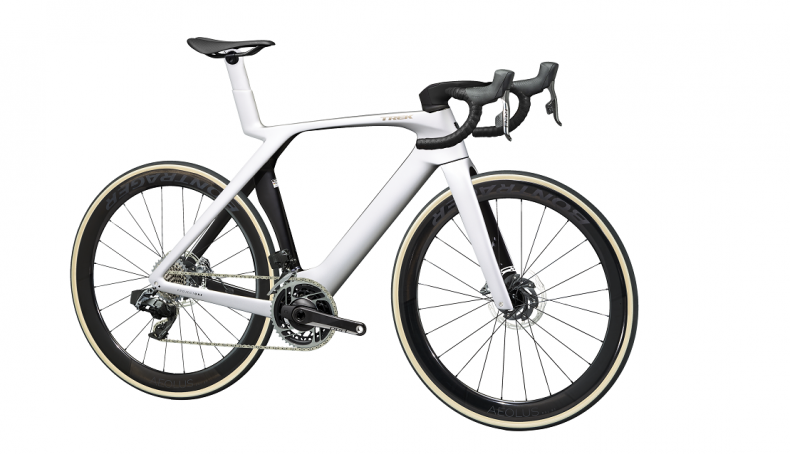 SLR 9 eTap