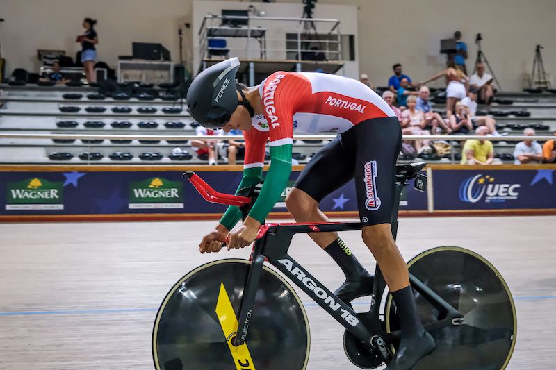 Portugueses com exibições positivas no primeiro dia do Campeonato da Europa de Pista 