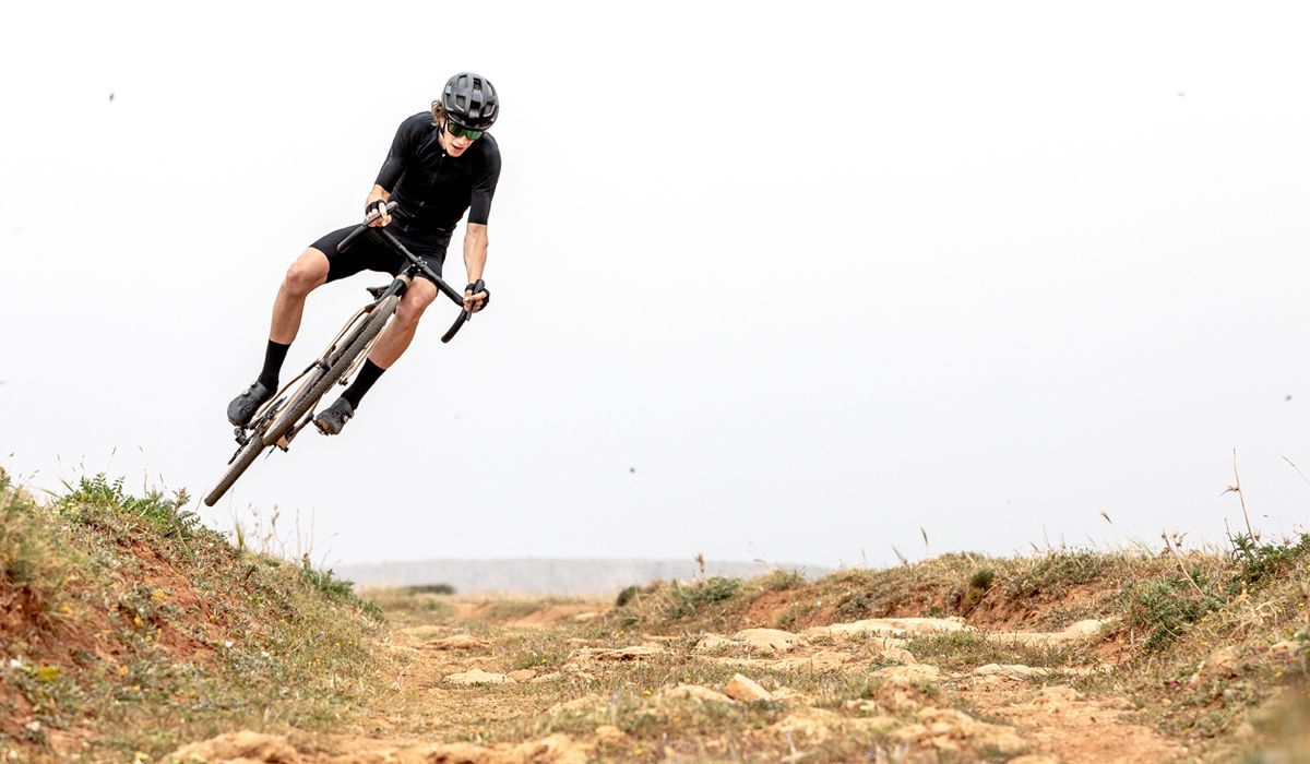 Pinarello apresenta a Grevil F, a sua nova bicicleta aero de gravel