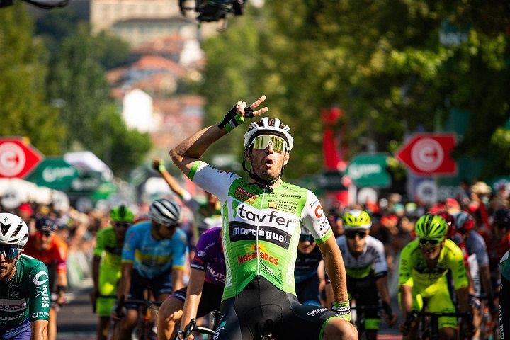 João Matias soma segunda vitória com sprint pujante em Viseu