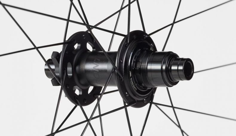 bontragerkoveeelite30tlrboost29mtbwheel 37179 b alt2 bontragerkoveeelite30tlrboost29mtbwheel 37179 b alt2
