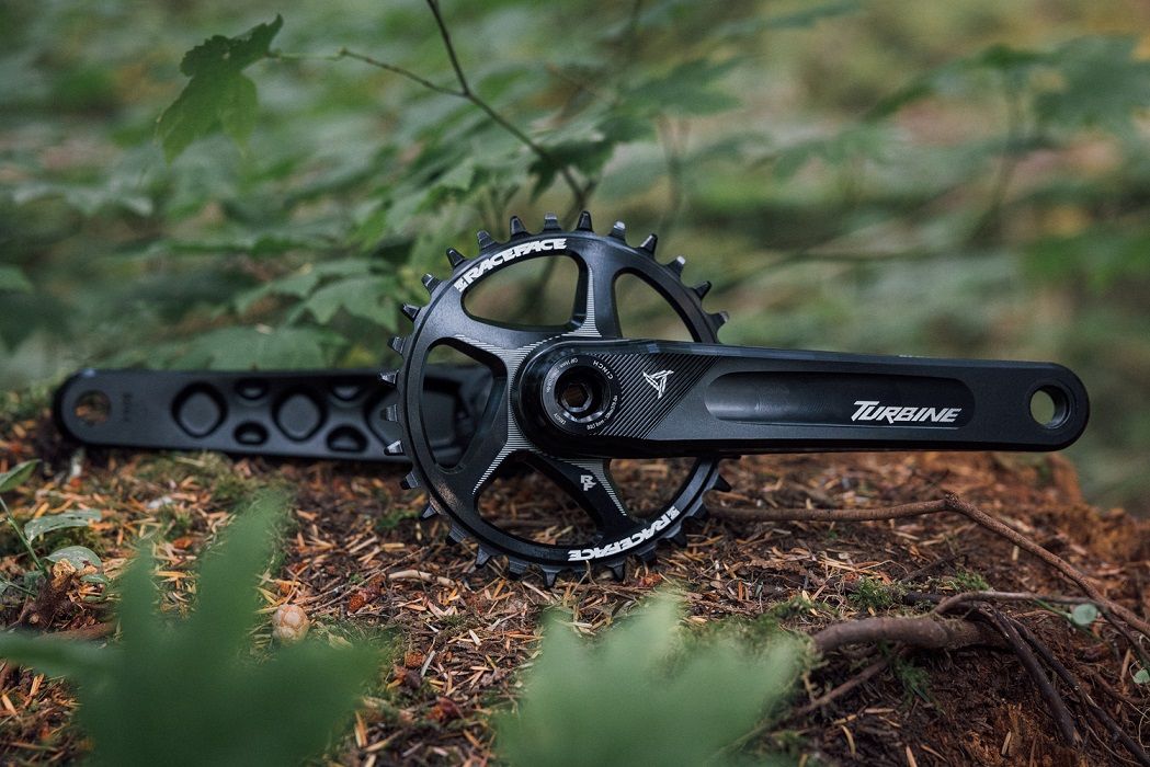 Novo pedaleiro RaceFace Turbine