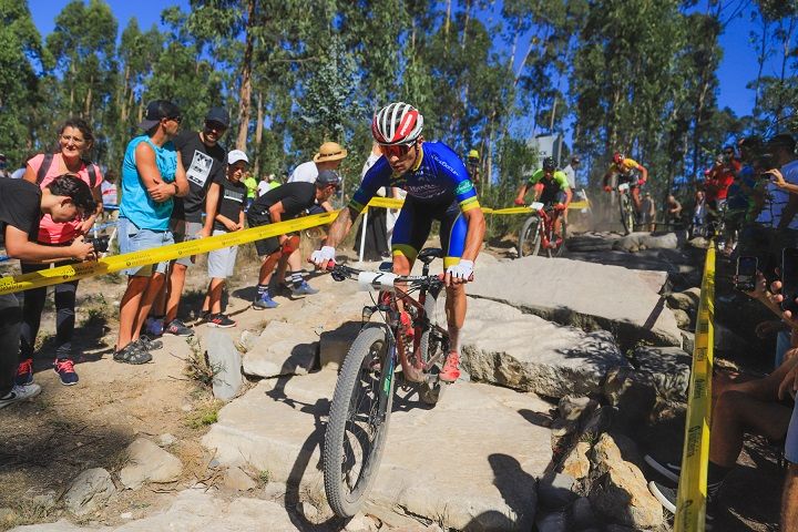 Ricardo Marinheiro e Raquel Queirós campeões nacionais de XCO