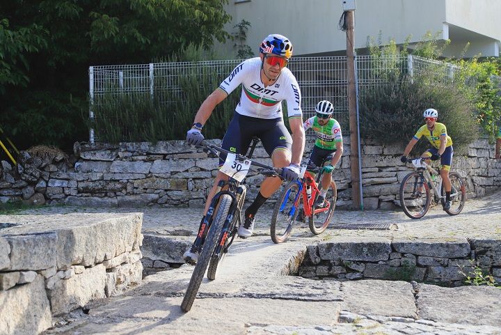 Tiago Ferreira e Celina Carpinteiro vencem última etapa da Taça de XCM