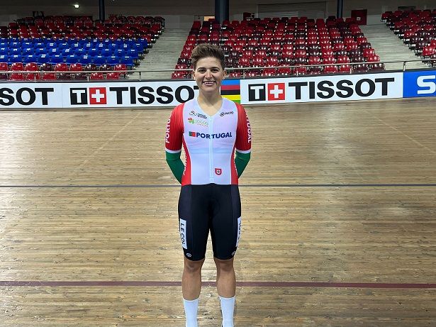 Maria Martins abre mundial de pista com 12.º lugar no scratch