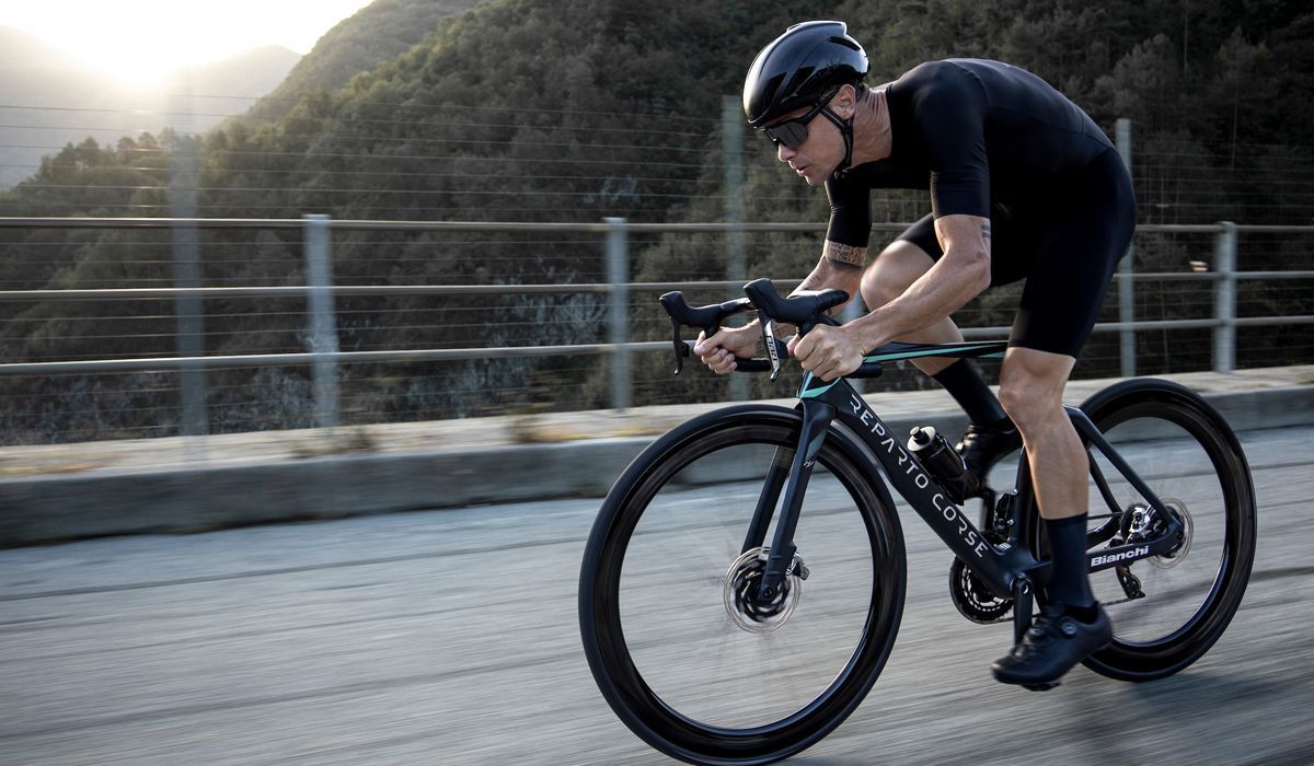 Bianchi apresenta a nova Oltre RC