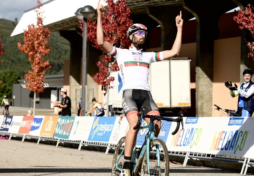 Mário Costa e Joana Monteiro vencedores da primeira ronda da Taça de ciclocrosse 