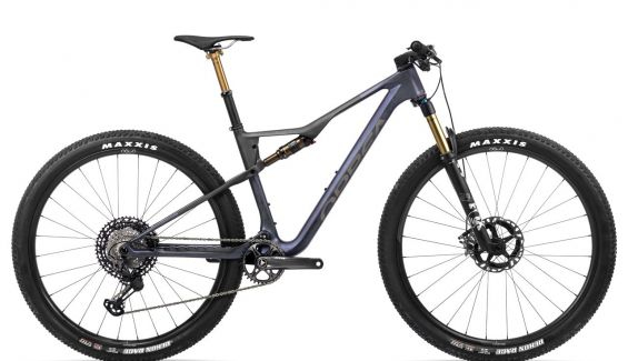 Oiz M Team (Carbono OMX). 7.999 € Oiz M Team (Carbono OMX). 7.999 €