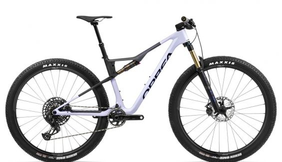 Oiz M Pro AXS (Carbono OMX). 6.999 € Oiz M Pro AXS (Carbono OMX). 6.999 €