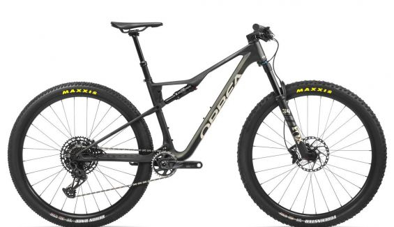 Oiz M20 (Carbono OMR). 4.799 € Oiz M20 (Carbono OMR). 4.799 €