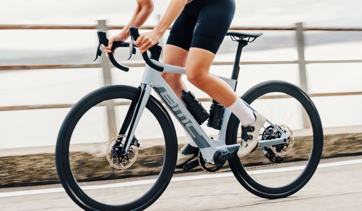 Nova BMC Roadmachine 01 AMP X prestes a chegar ao mercado