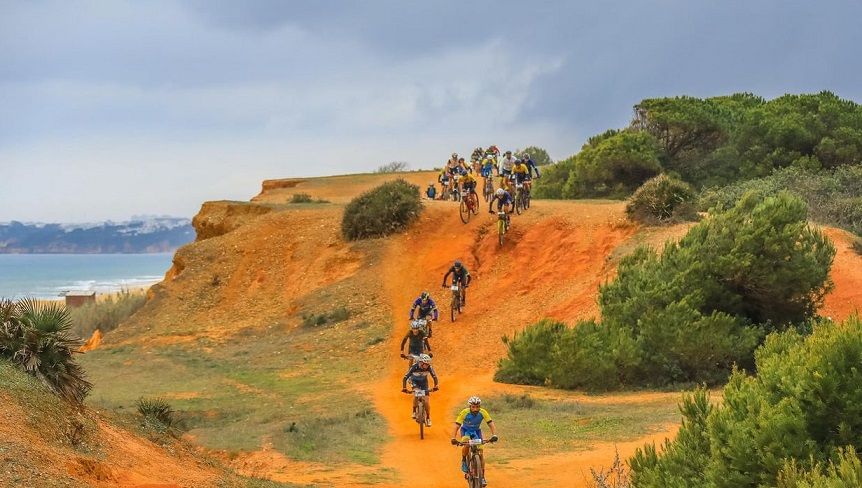 Piloto Miguel Oliveira vai participar no Race Nature Albufeira 