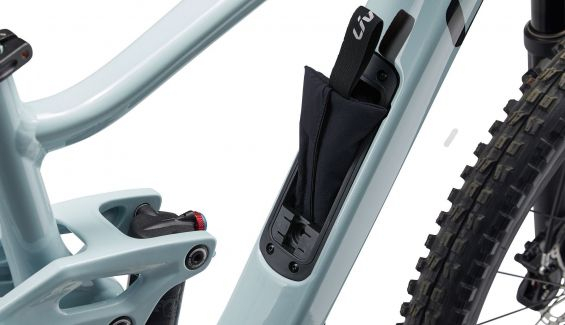 nueva liv intrigue lt detalle 3