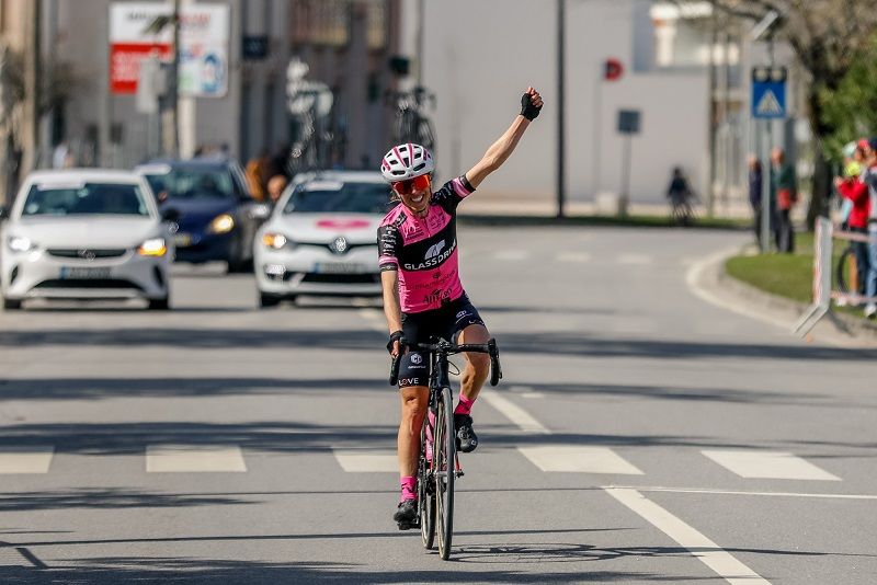 Cristiana Valente foi a vencedora da primeira prova da Taça feminina de estrada 2023