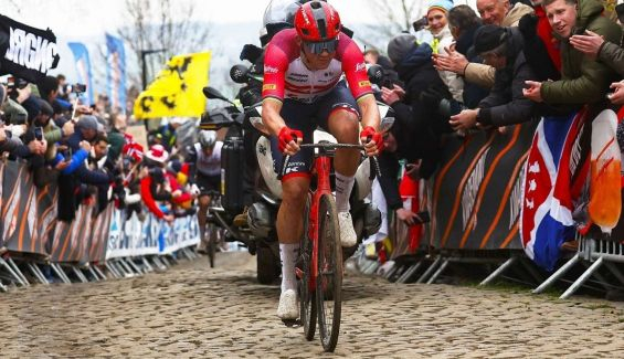 fue el mas valiente y el mas fuerte de la fuga mads pedersen trek segafredo 7 1200x690 fue el mas valiente y el mas fuerte de la fuga mads pedersen trek segafredo 7 1200x690