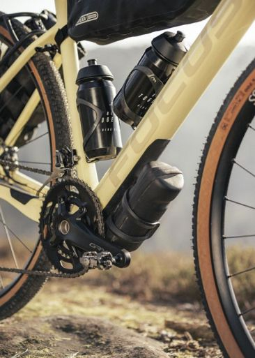 focus my22 atlas 8 8 bottle cages h4a4640 focus my22 atlas 8 8 bottle cages h4a4640