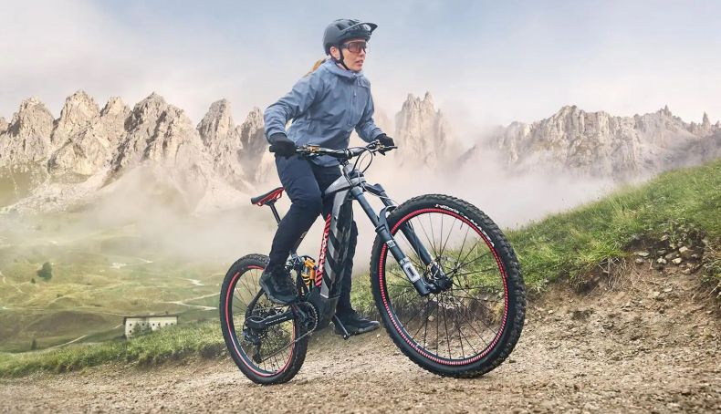 Audi lança a sua primeira eMTB com a colaboração da Fantic 4