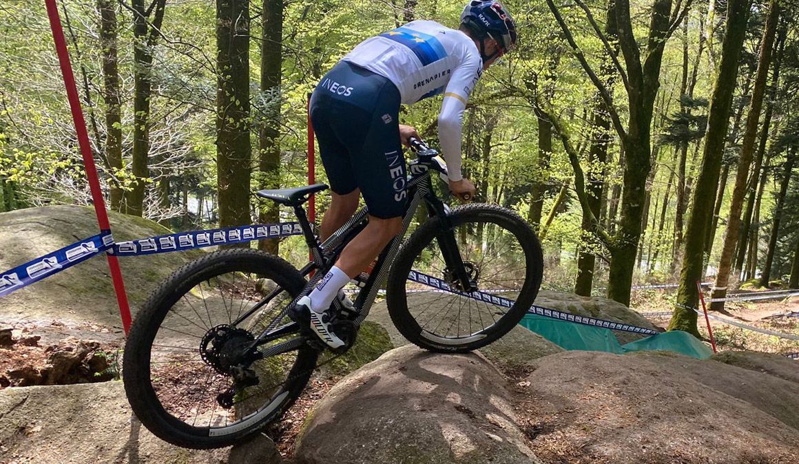 Pidcock e Ferrand Prevot poderão estar a estrear uma nova Pinarello
