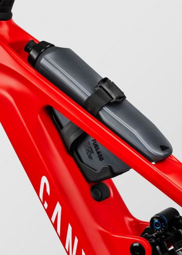 479182 3108 top 2 torque on cf roczen mc water bottle 008 ea1f06 original 1682498163 479182 3108 top 2 torque on cf roczen mc water bottle 008 ea1f06 original 1682498163