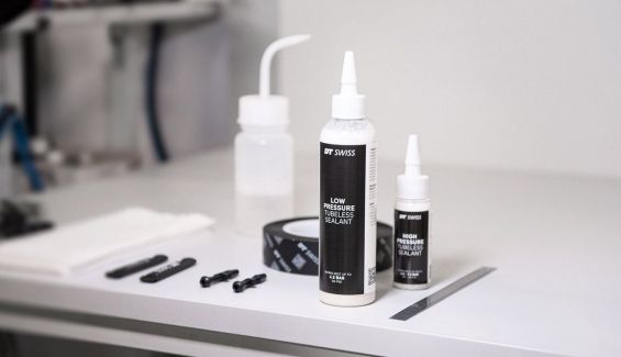 nuevo liquido sellante tubeless dt swiss diferente para carretera y mtb detalle 1