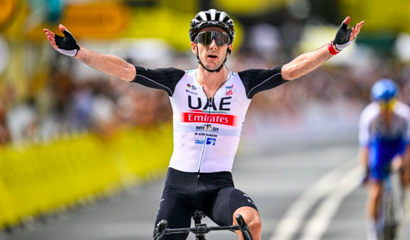 Irmãos Yates entram no Tour com o pé direito