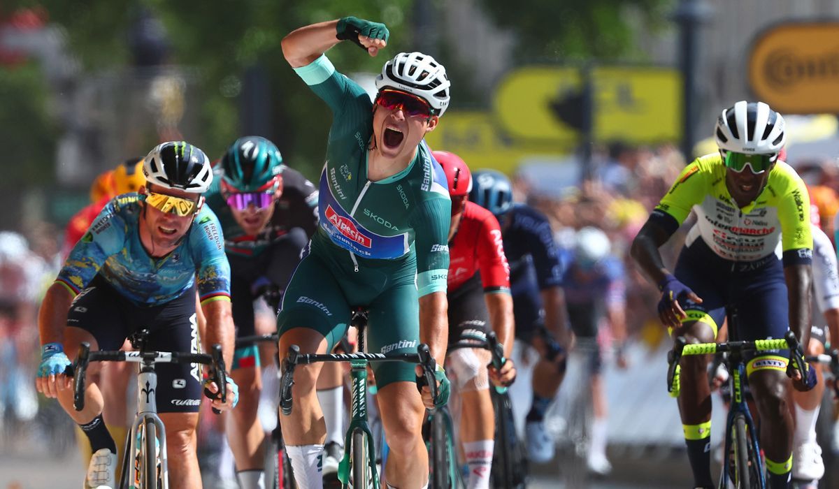  Jasper Philipsen soma mais uma vitória e impede o recorde de Cavendish