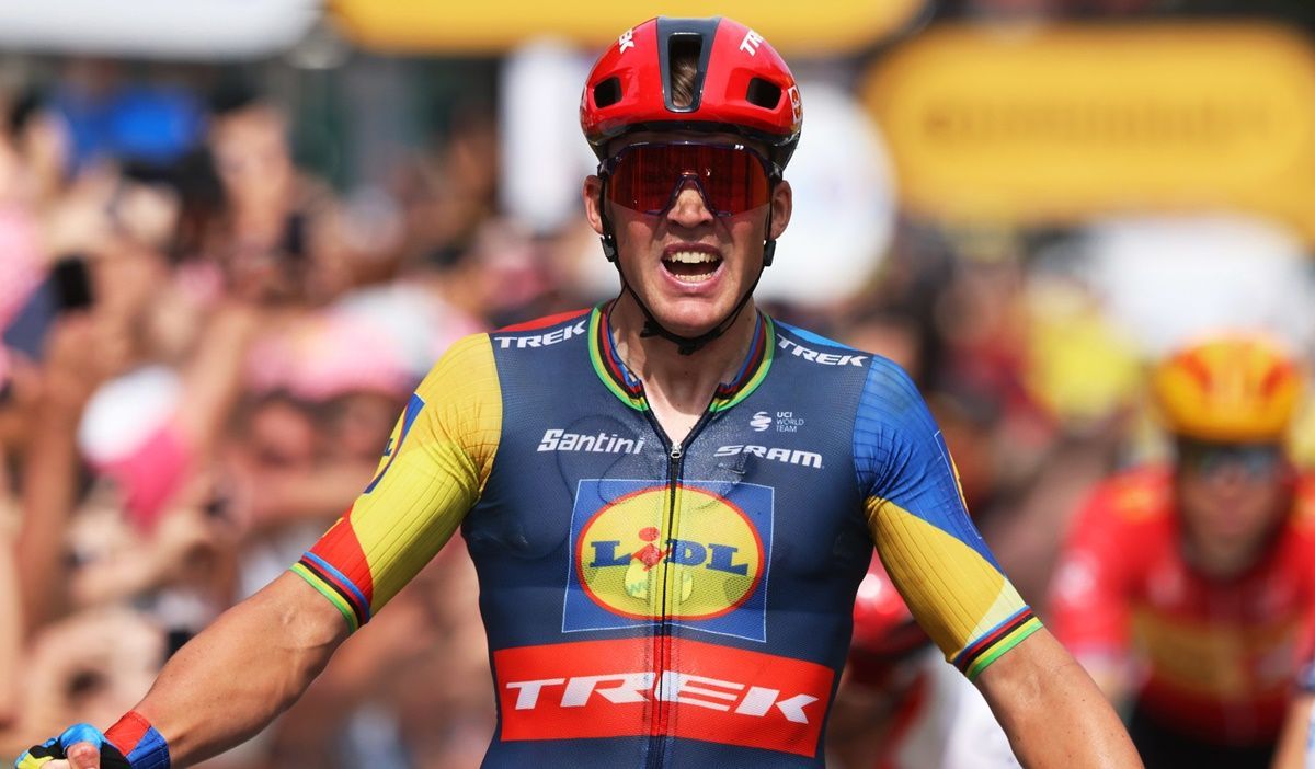 Pedersen bate ao sprint Philipsen