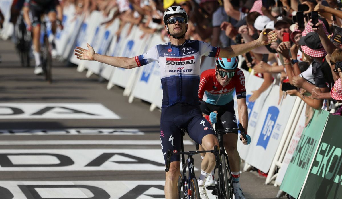 Asgreen surpreende com fuga de 184 km e ganha 18ª etapa do Tour