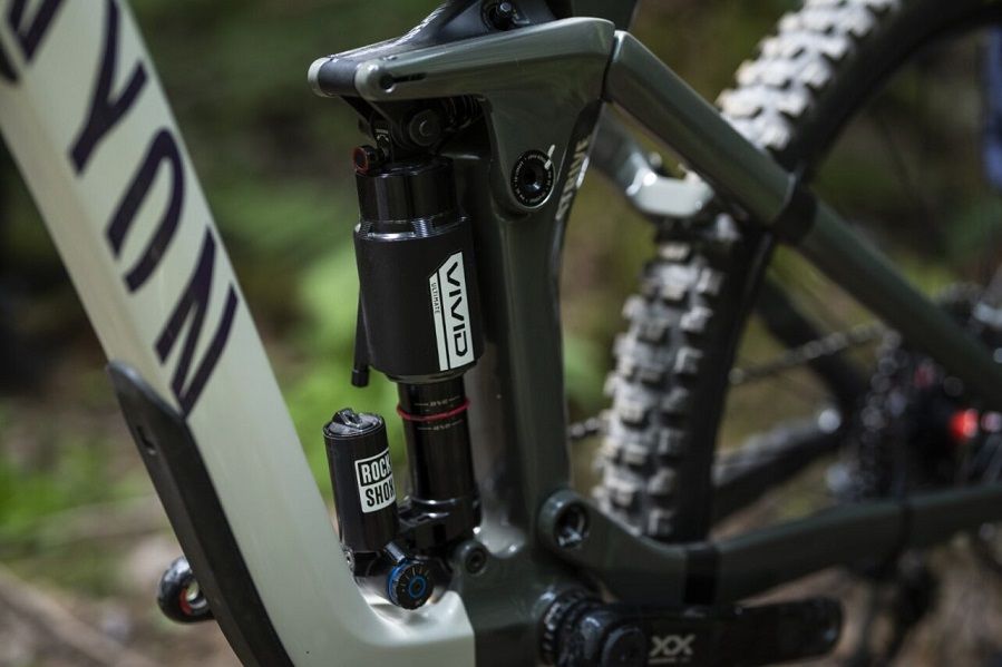 Amortecedor RockShox Vivid está mais polivalente e refinado