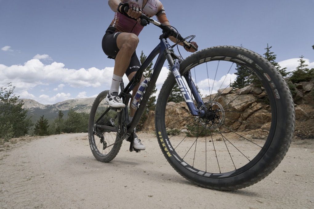 Zipp acaba de lançar as novas rodas 1ZERO HiTOP