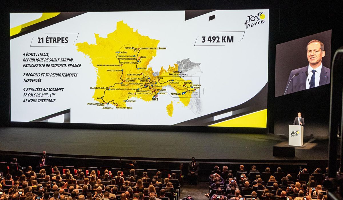 Volta a França de 2024 terá sterrato, menos montanha e um duro crono final 