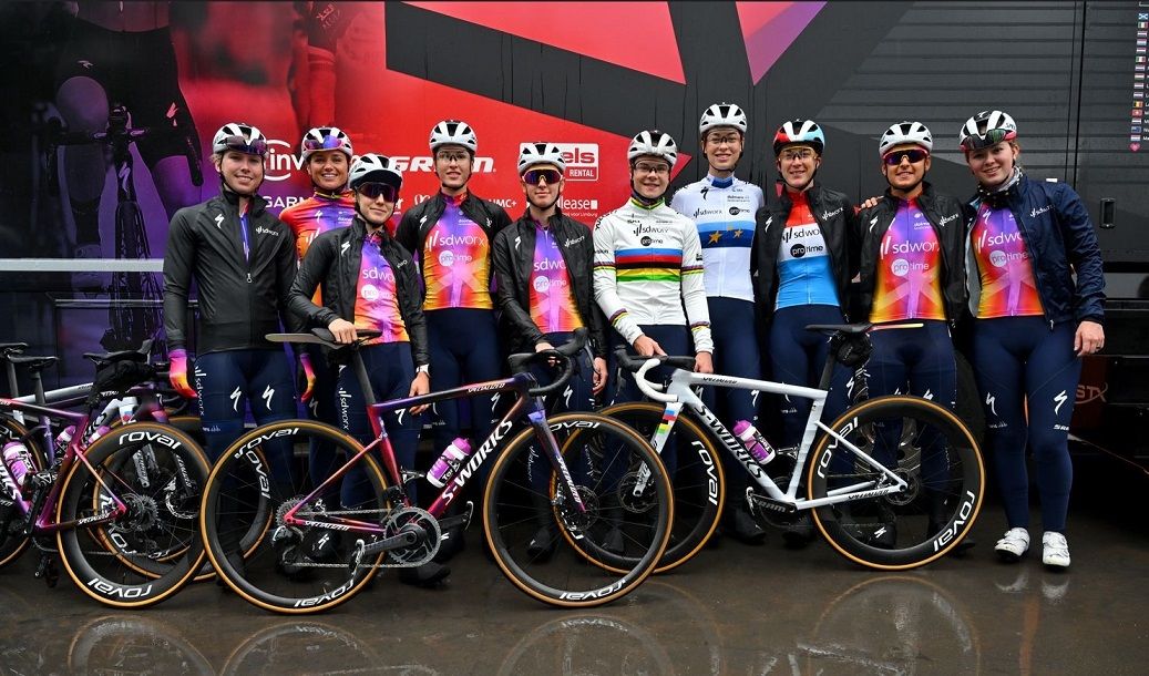 Specialized e equipa feminina SD Worx renovam parceria até 2028