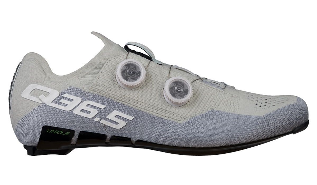 Q36.5 apresenta os sapatos Dottore Clima