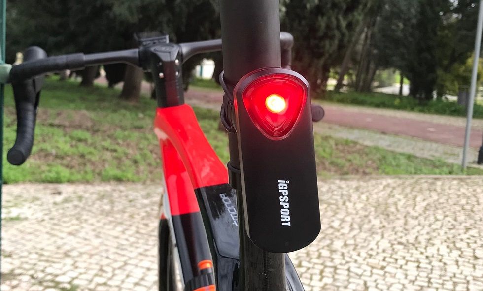 Teste radar traseiro IGPSPORT SRTL SR30