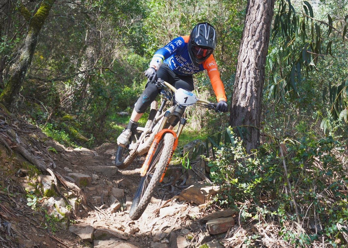 Sauro Agostinho e Ana Leite vencem ronda inaugural da Taça de Enduro em S. Brás de Alportel